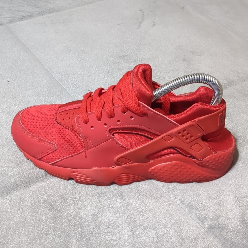 Nike Huarache Run GS Triple Red Athletic Shoes Size 4.5Y